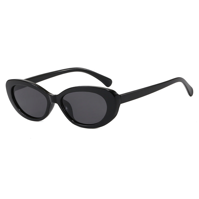 Women's Fashion Cat-Eye Sunglasses with UV Protection and Elegant Frame Skanto
