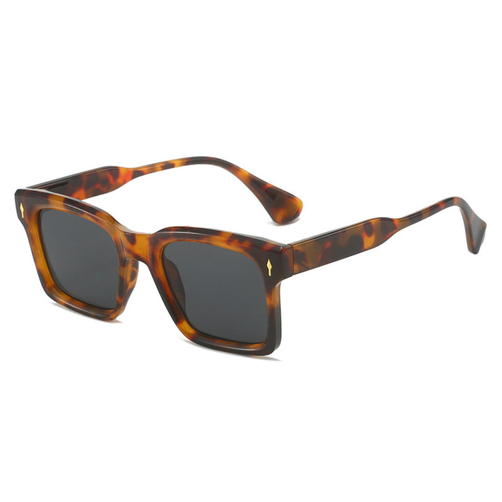 Dame stilig firkantet solbrille Skanto