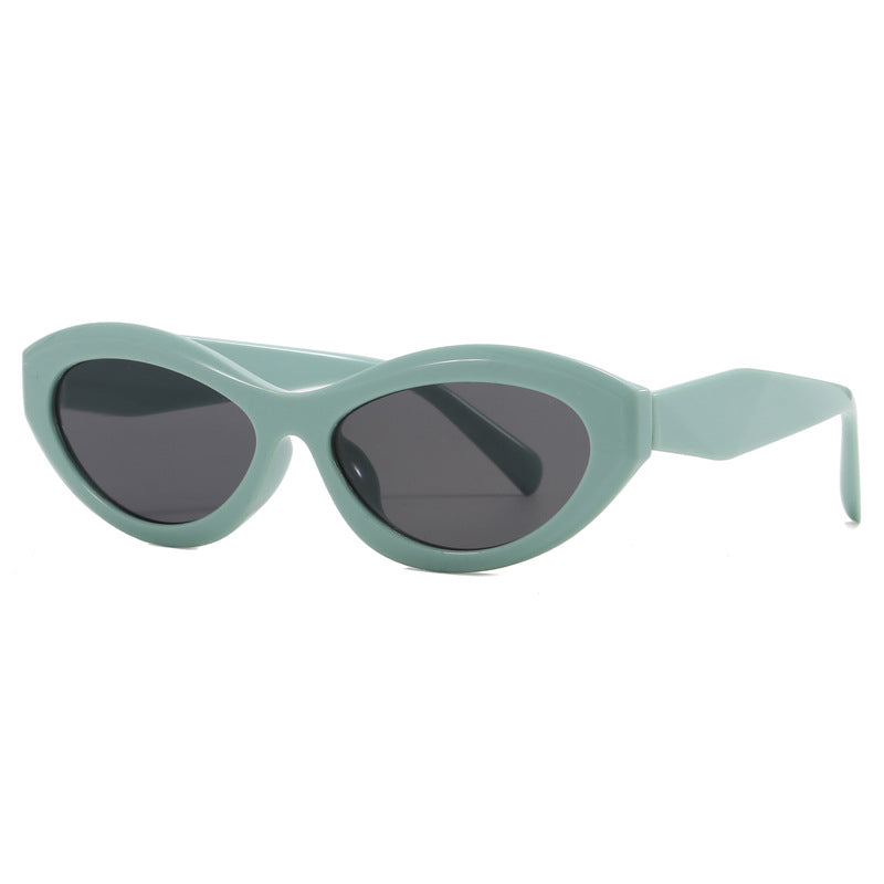 Dame cat-eye solbriller med bred ramme og UV-beskyttelse Skanto