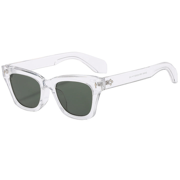 Damer Cat-Eye solbrille med moderne, transparent ramme og UV-beskyttelse Skanto