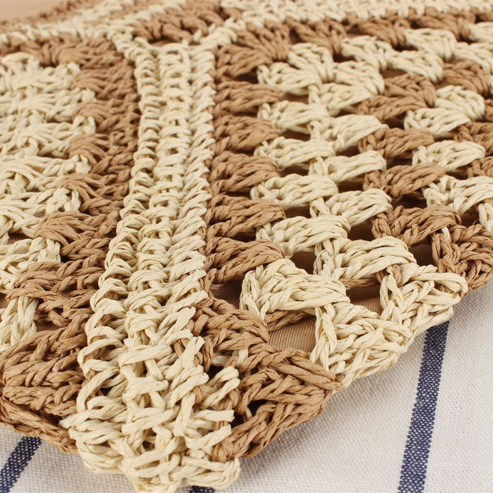 Shoulder Bag with Hand-Knotted Pattern and Leather Details Skanto