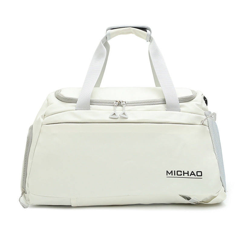 Sporty multifunctional travel bag with innovative compartment structure Skanto