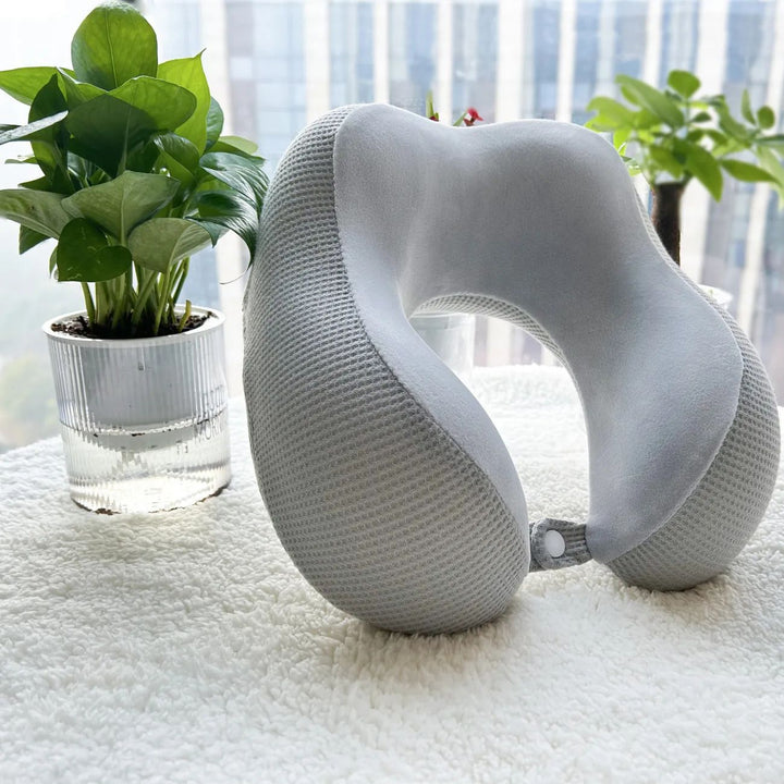 Damer ergonomisk nakkepute med avslappende massasje funksjon Skanto