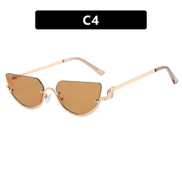 Women's Cat-Eye Sunglasses with Gold Metal Frame and UV Protection Skanto