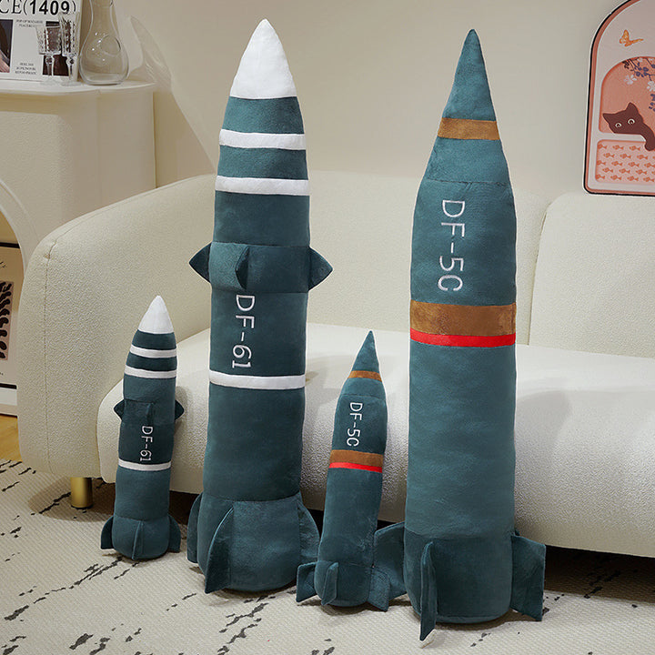Plush nakkepute i rakettdesign Skanto