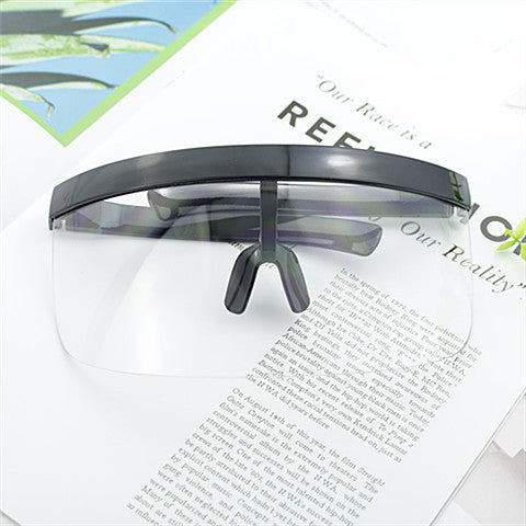 Dame Sport-solbriller i futuristisk design Skanto