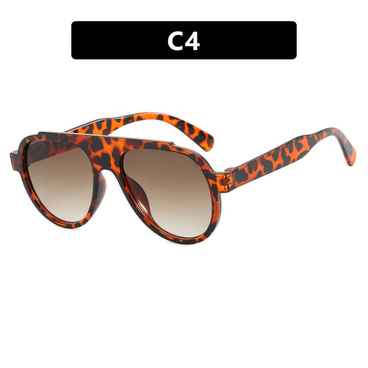 Dame Vintage-stil solbriller med elegant plastikkarm i leopardmønster Skanto