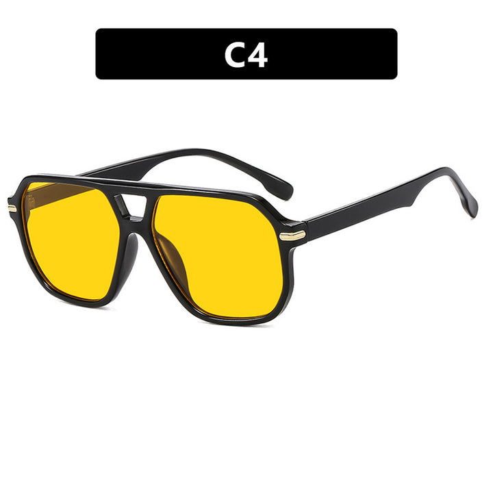 Women's fashionable square-frame sunglasses with eye-catching lenses Skanto