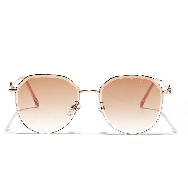 Dame geometrisk solbrille i elegant design Skanto