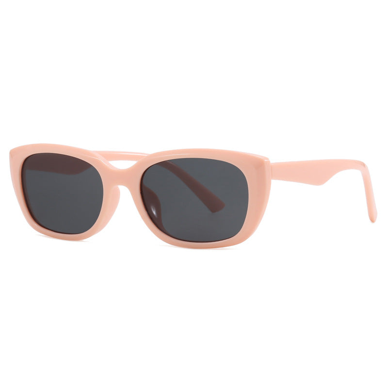 Dame trendy cat-eye solbriller i minimalistisk design skanto