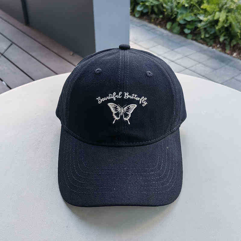Kvinnens broderte sommerfugl caps Skanto