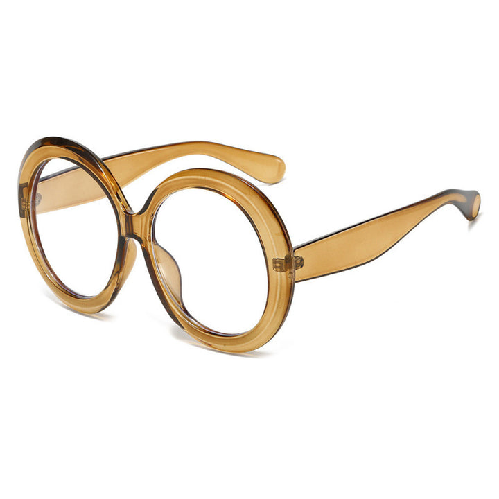 Dame oversized moteriktig solbrille med elegant design Skanto