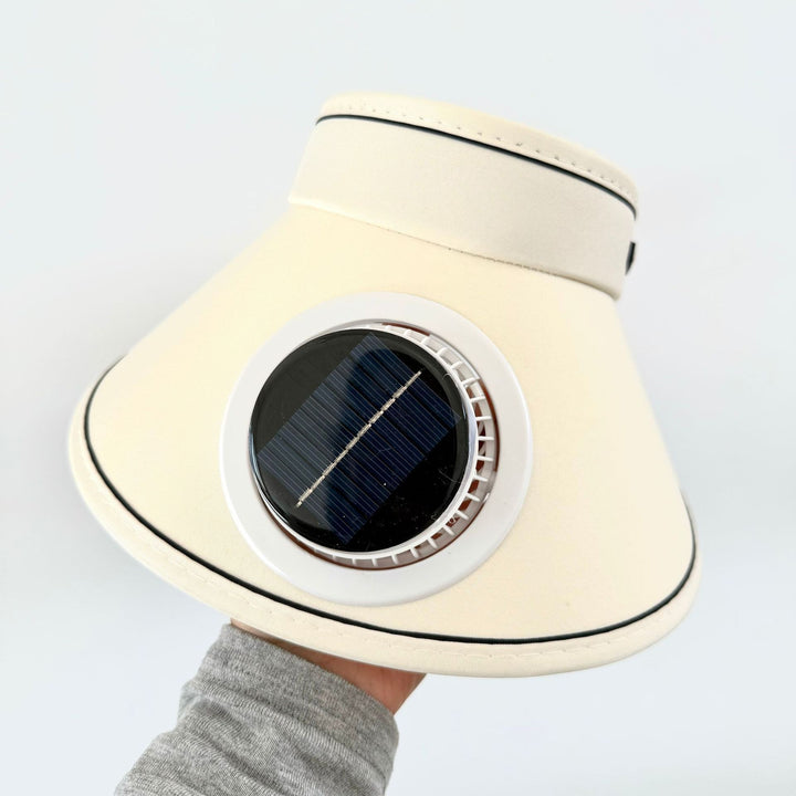Lett sammenleggbar solskjerm med integrert solarmodul og stille vifte Skanto