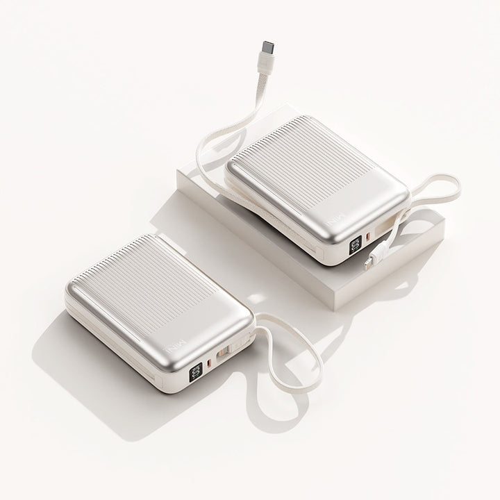 Kompakt powerbank med integrert kablingssystem Skanto