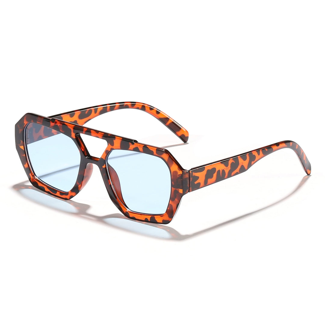 Dame moteriktig solbrille i eksklusiv oktagon-design Skanto