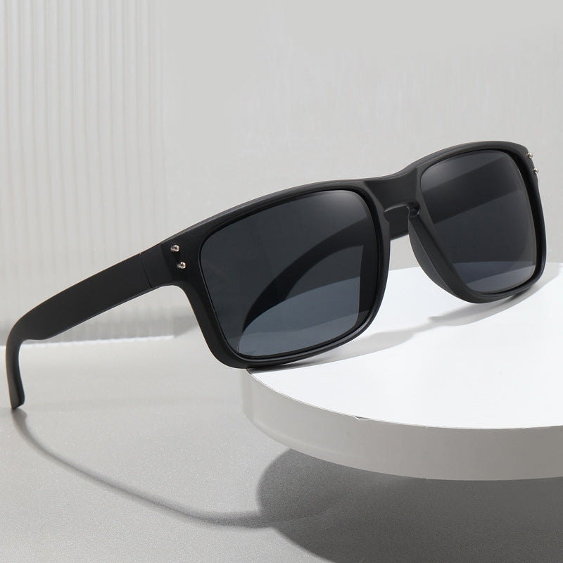 Dame aviator solbriller med avslappet passform og UV-beskyttelse Skanto