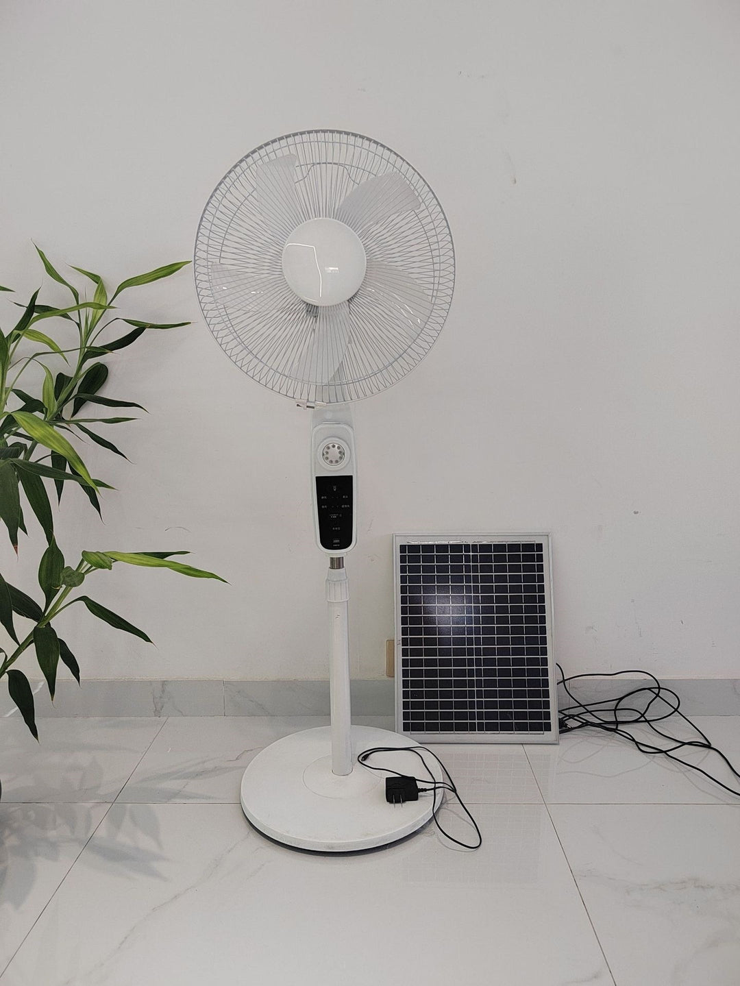 Unisex Solarbetr powered Standvifte med smart styring Skanto