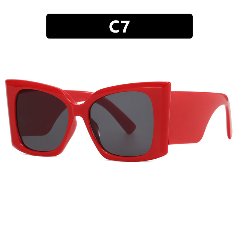 Women's oversized sunglasses with stylish cat-eye design Skanto