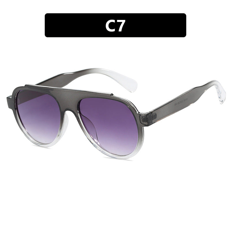 Women's stylish black sunglasses in modern design Skanto