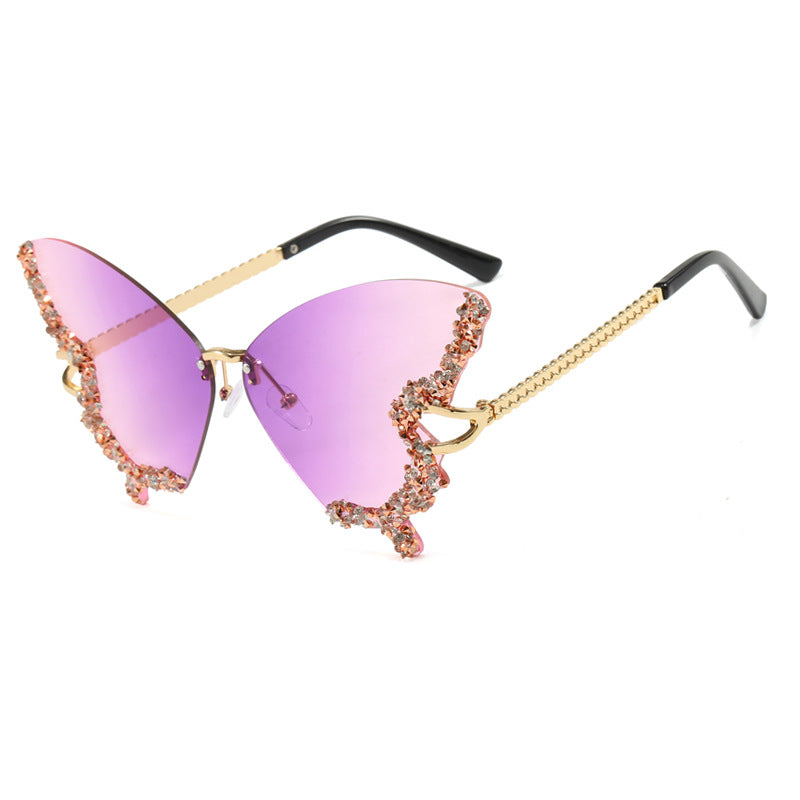 Women's large cat-eye sunglasses with sparkling rhinestone decoration and elegant frame Skanto