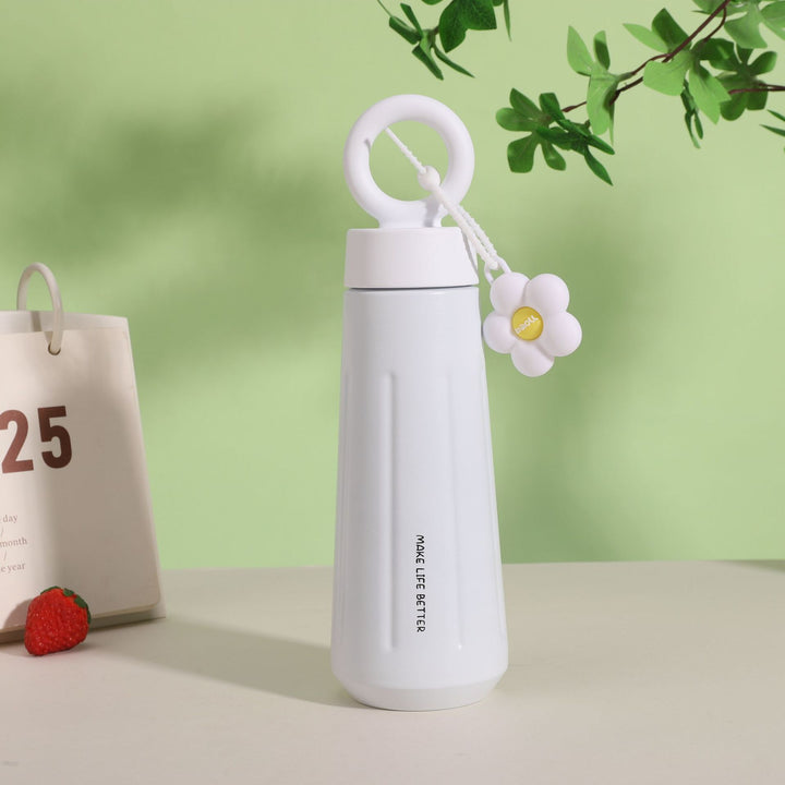 Dame stilige plastflaske med Charm Skanto
