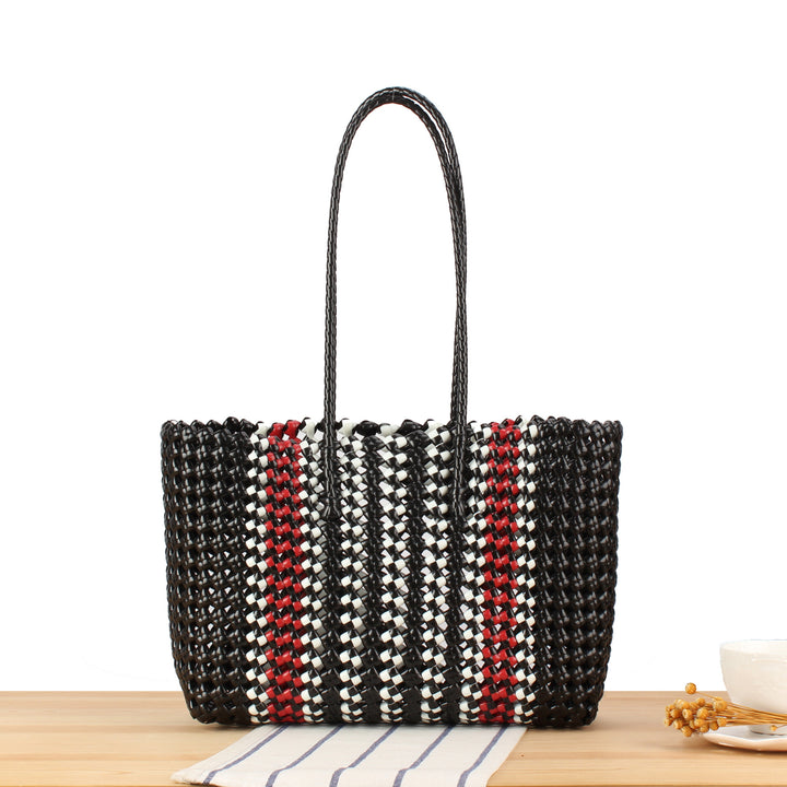 Tote bag in robust woven material with stylish colored accents Skanto