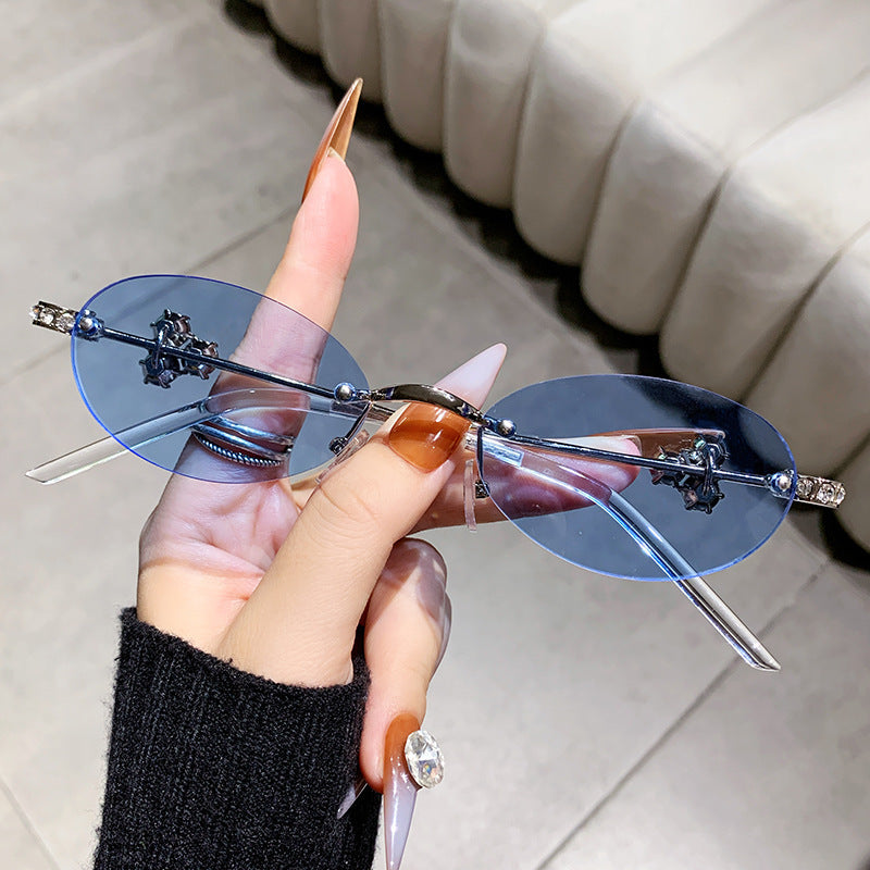 Dame elegant solbrille med geometrisk ramme Skanto