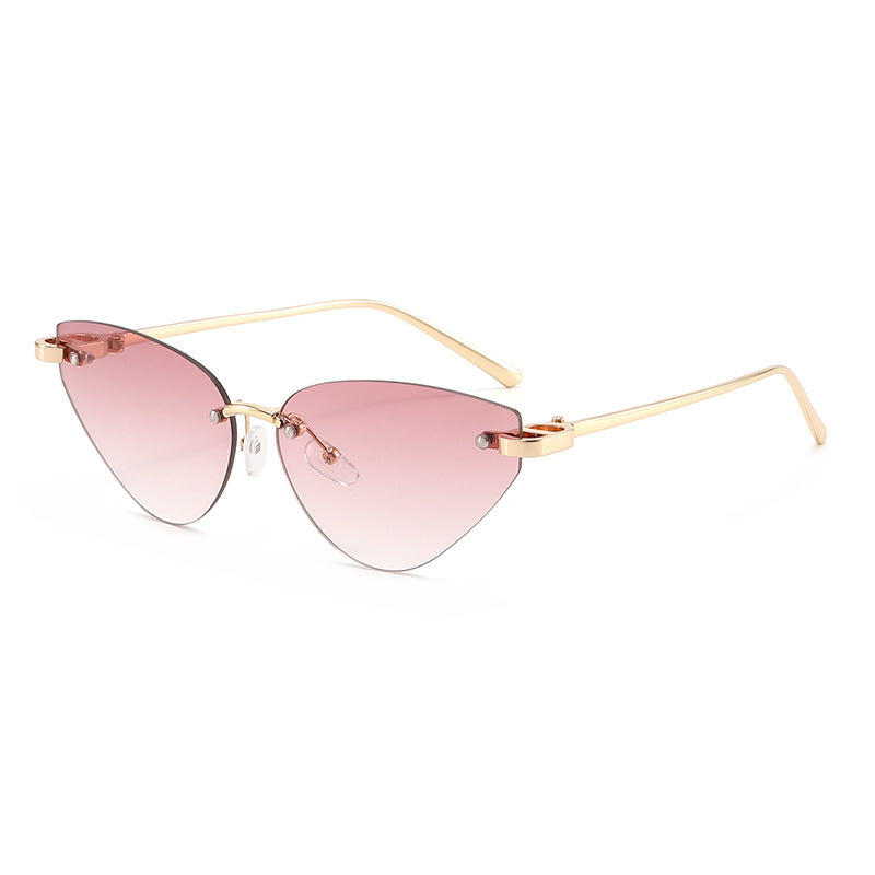 Women's Elegant Cat-Eye Sunglasses with Ultra-Light Metal Frame Skanto