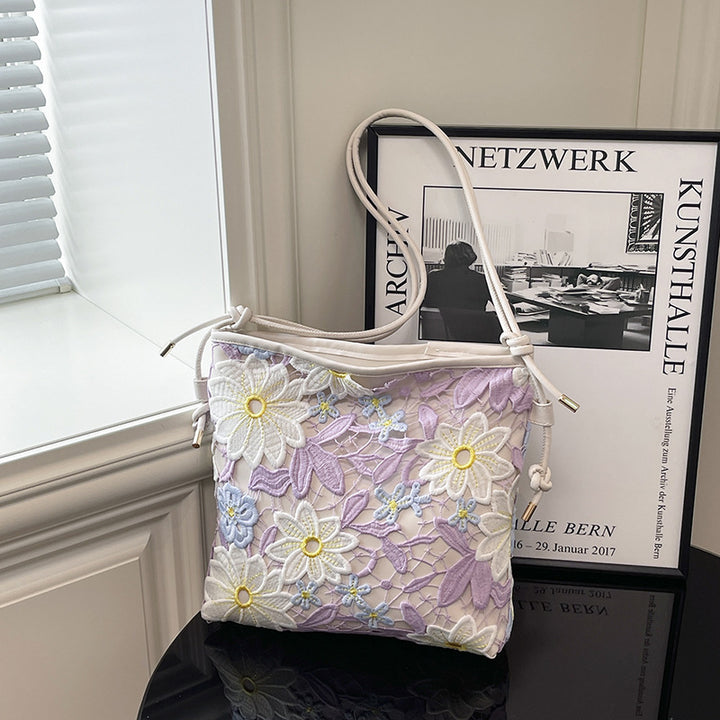 Kunstferdig Brodert Håndveske Skanto