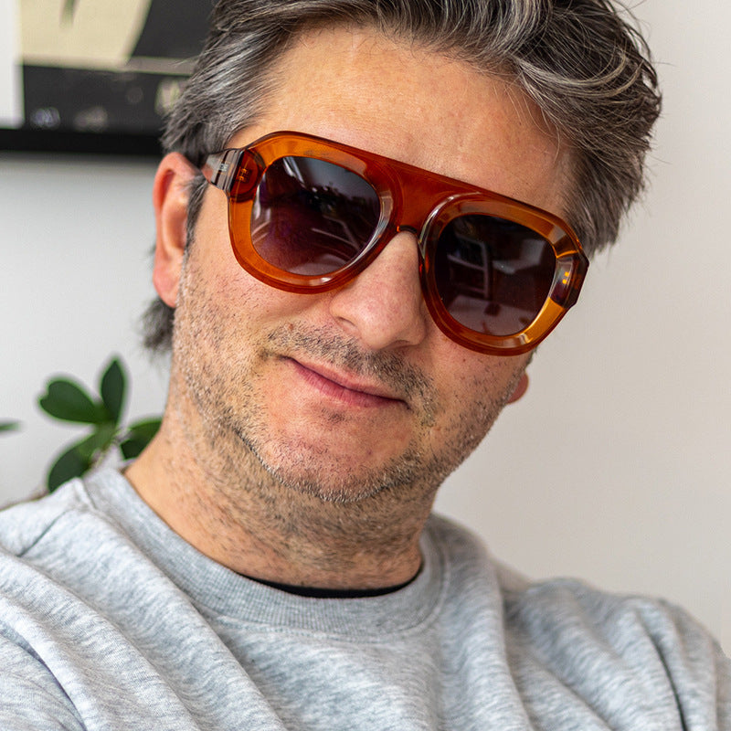 Damer oversized solbrille med moderne design og UV-beskyttelse Skanto
