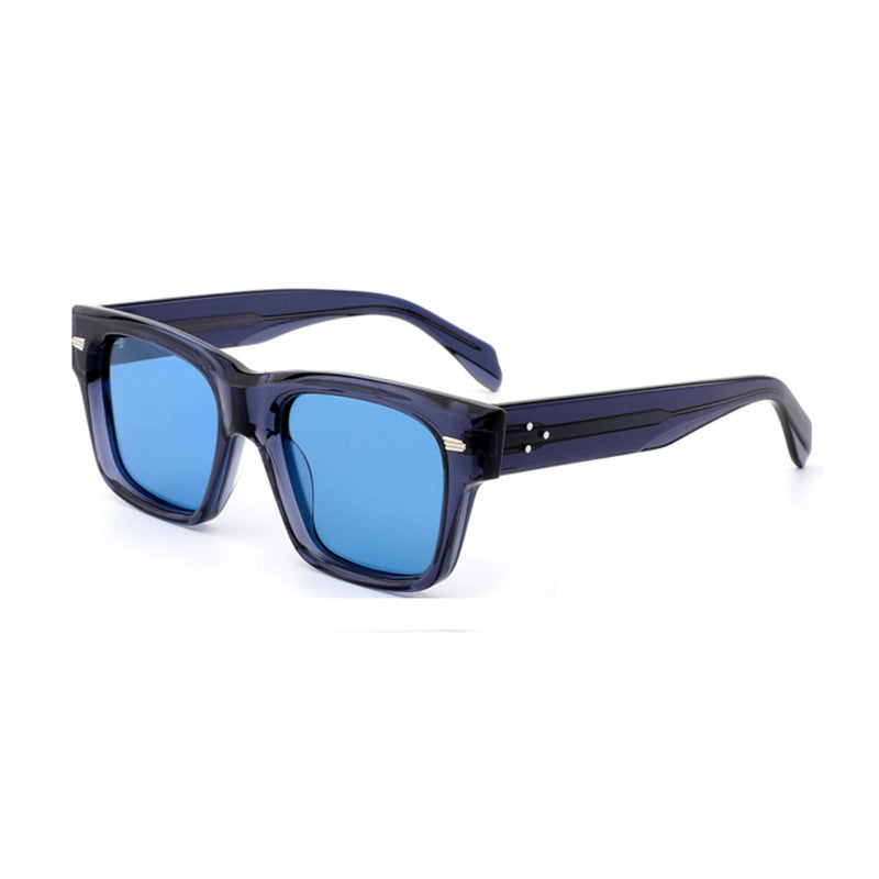 Damedesigner solbrille i stilig skilpadde-design Skanto