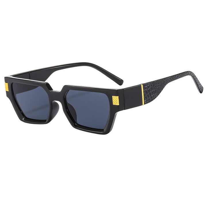 Dame Modish solbrille i markant design med Honeyglass og strukturert ramme Skanto