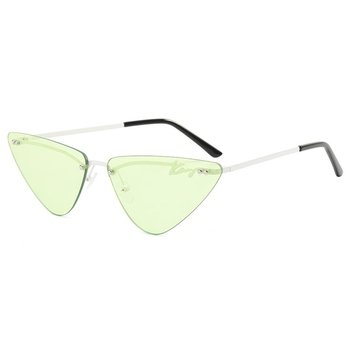 Dame Trendy Cat-Eye Solbriller med feminin ramme Skanto