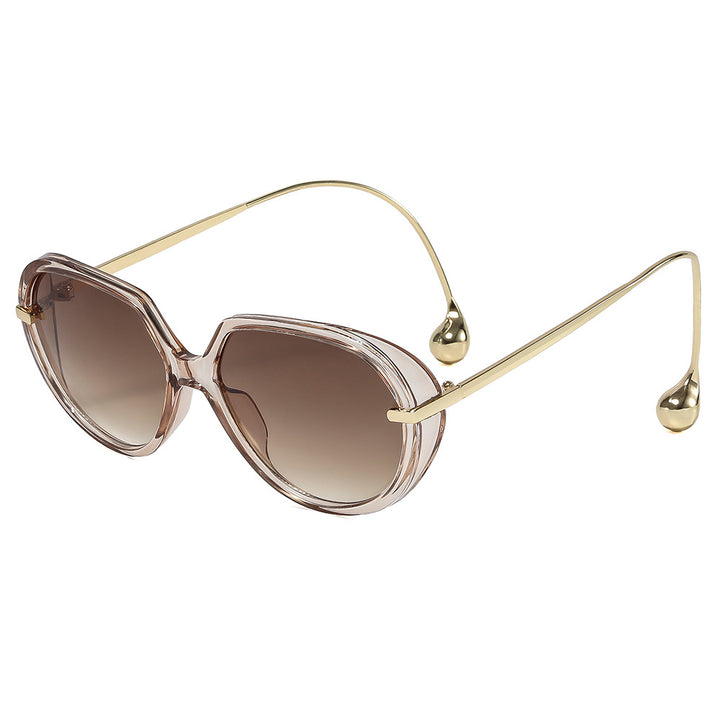 Women's Cat-Eye Sunglasses with Golden Details and Stylish Frame Skanto