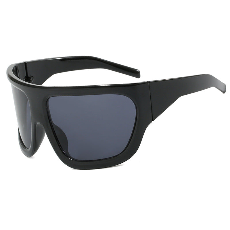 Women's sporty oversized sunglasses Skanto