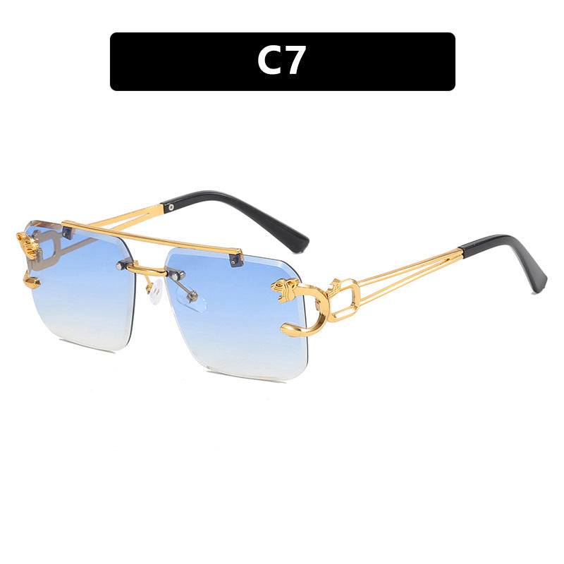 Dame kvadratisk solbrille med elegante dekorative detaljer Skanto