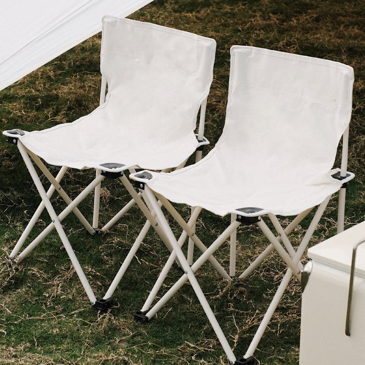 Folding Chair with Ergonomic Backrest and Robust Frame Skanto