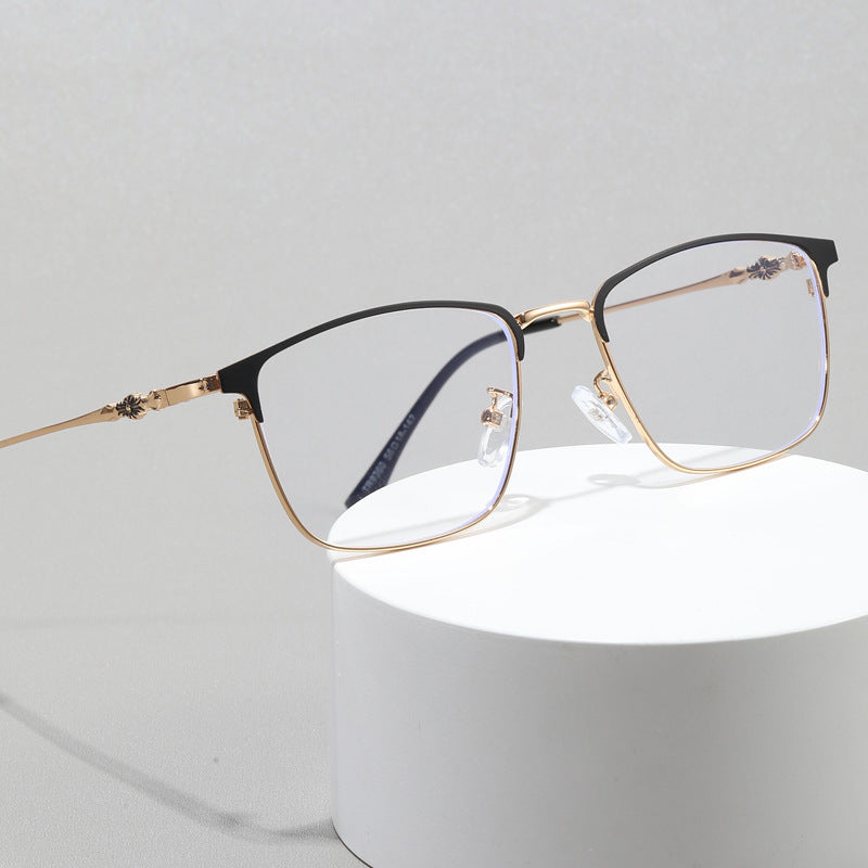 Dame moteriktig kvadratisk brille med elegant metallramme Skanto