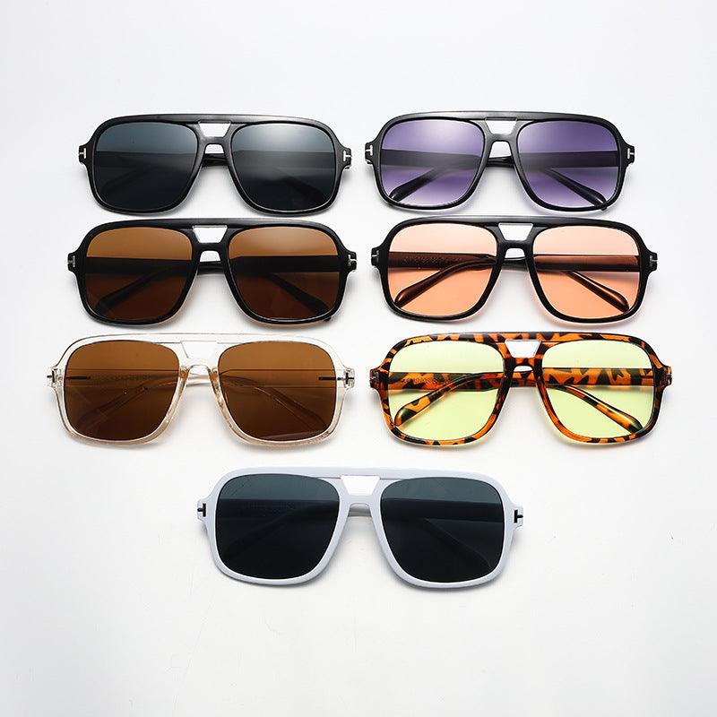 Dame Modischer quadratischer Solbrille med robust ramme Skanto