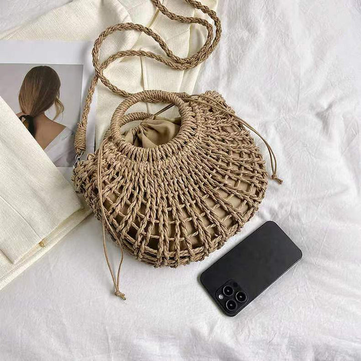Handmade basket bag with playful design Skanto