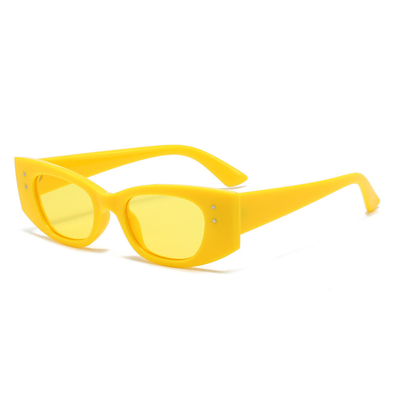 Dame moteriktig solbrille med eksepsjonelt design Skanto