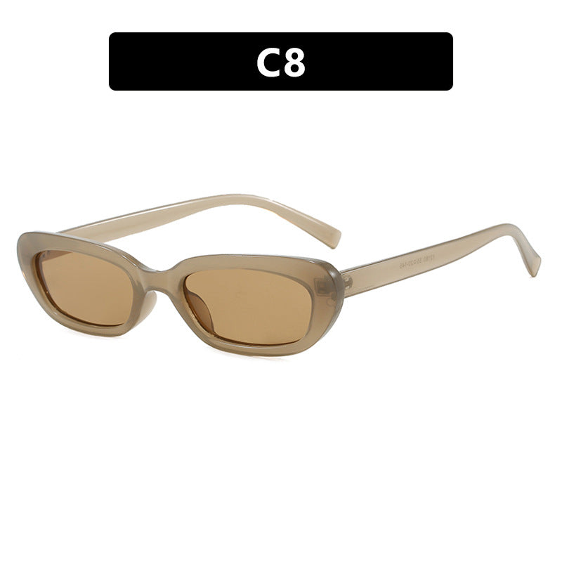 Women's fashionable cat-eye sunglasses with transparent plastic frame and UV protection Skanto