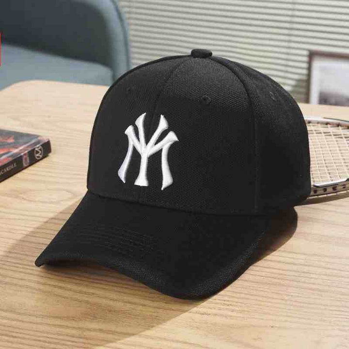 Men's Classic Structured Cap Skanto