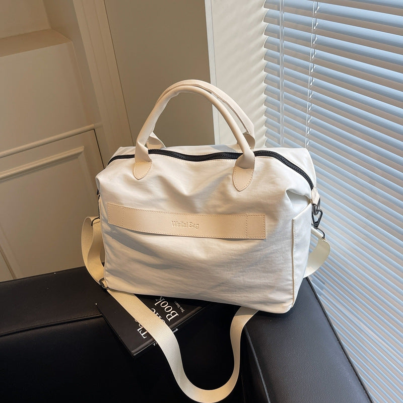 Sporty tote bag with versatile functions Skanto