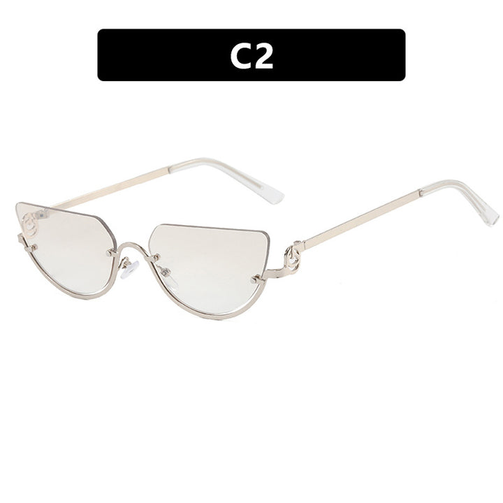 Women's Cat-Eye Sunglasses with Gold Metal Frame and UV Protection Skanto