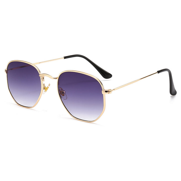 Dame Oversized solbriller med elegant gullmetallramme og solid UV-beskyttelse Skanto