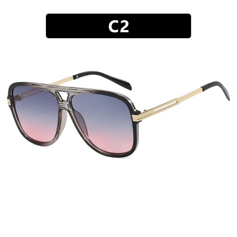 Women's oversized fashionable sunglasses with a robust and elegant design Skanto