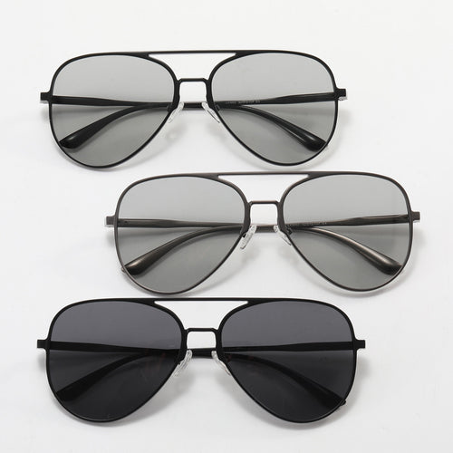 Dame pilot solbrille med UV-beskyttelse og elegant ramme Skanto