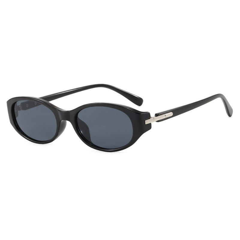 Women's cat-eye sunglasses with robust frame and polarized lenses Skanto