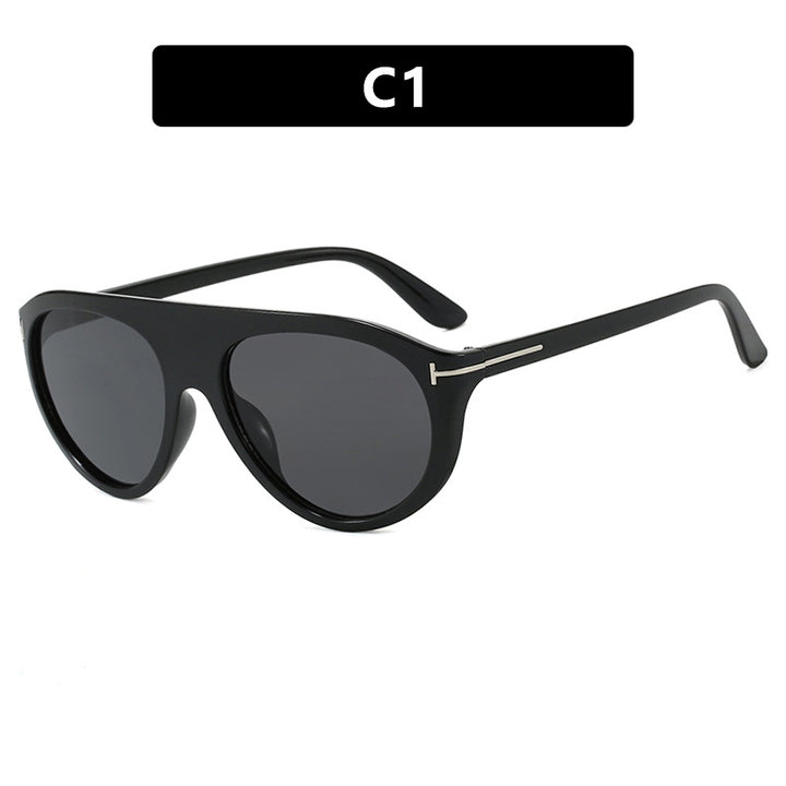 Women's Cat-Eye Sunglasses with Protective UV Filter and Mirrored Lenses Skanto